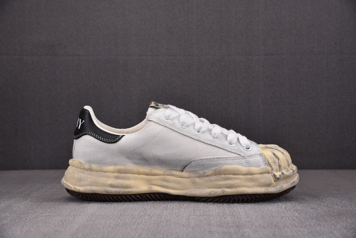 Ma*s*n mihara yasuhiro sneaker mmys48