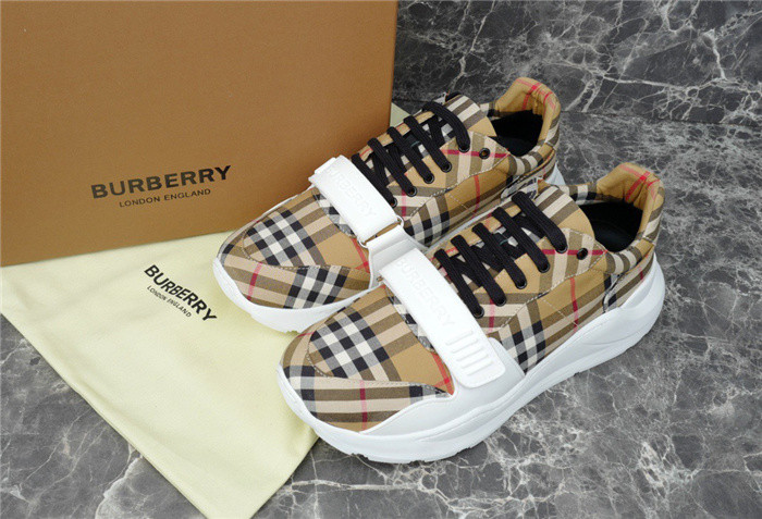 BUR*ERRY SHOES BBY02
