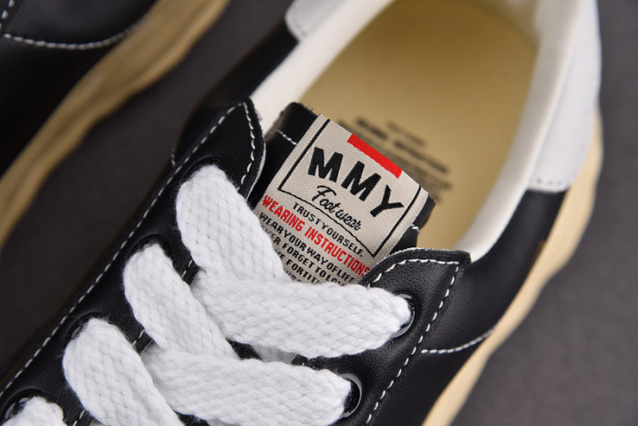 Ma*s*n mihara yasuhiro sneaker mmys47