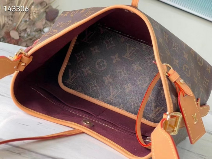 L*V BAG 08