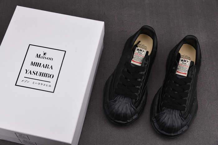 Ma*s*n mihara yasuhiro sneaker mmys29