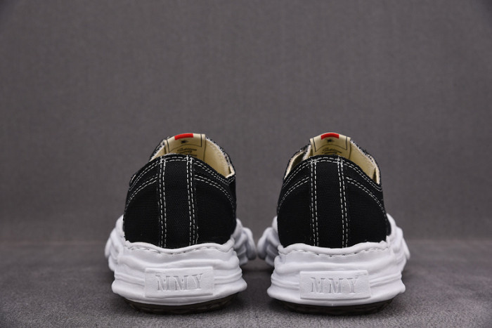 Ma*s*n mihara yasuhiro sneaker mmys01