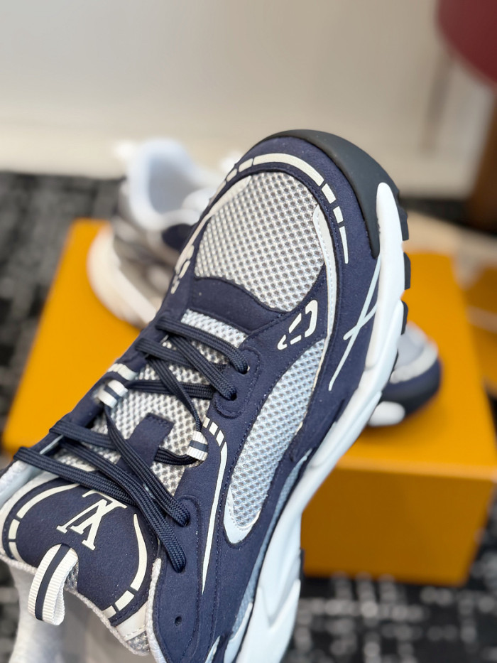 LV sneakers L0000853
