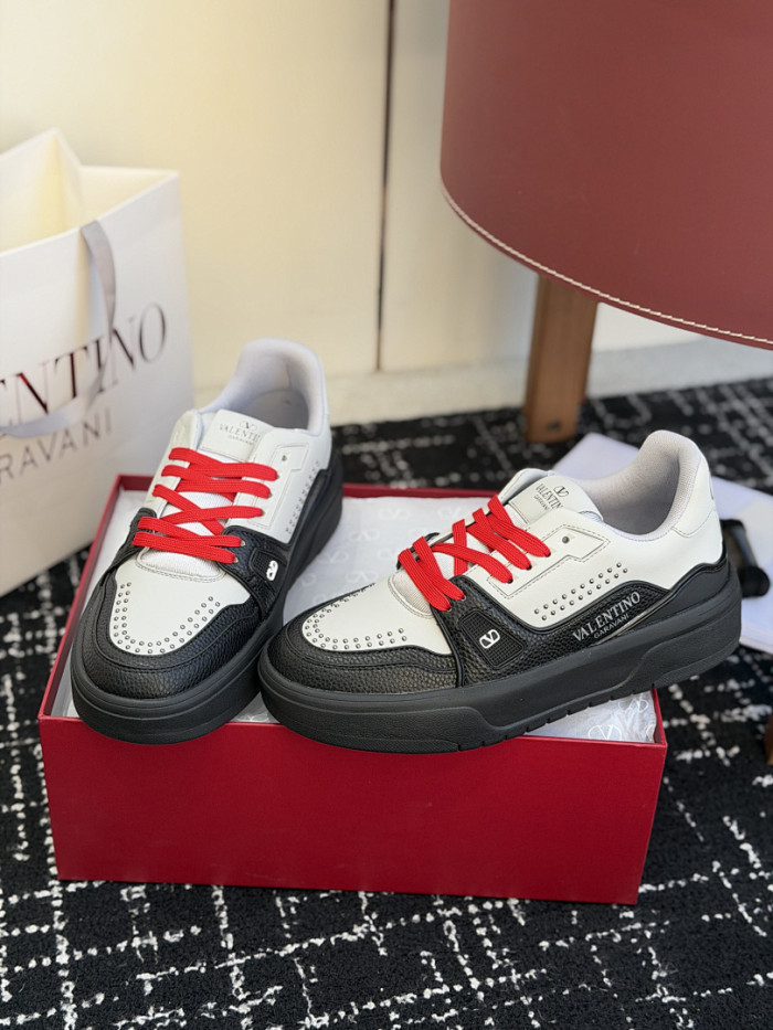 Va1e*ntin0 SNEAKERS VT053