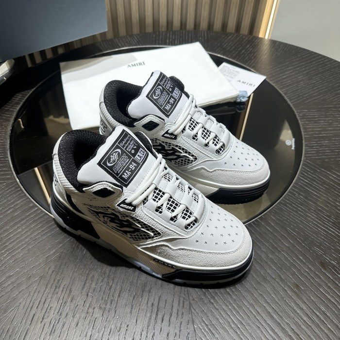 A*iri Sneakers AM249