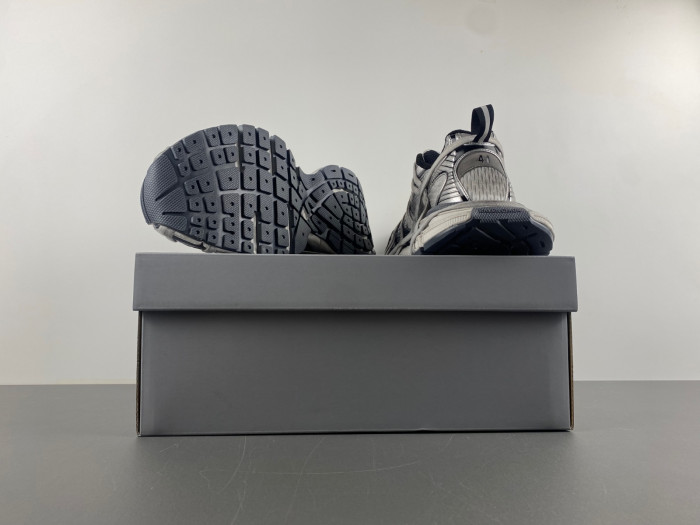 BALENCIAGA 3xl SNEAKER W3XLL 7598