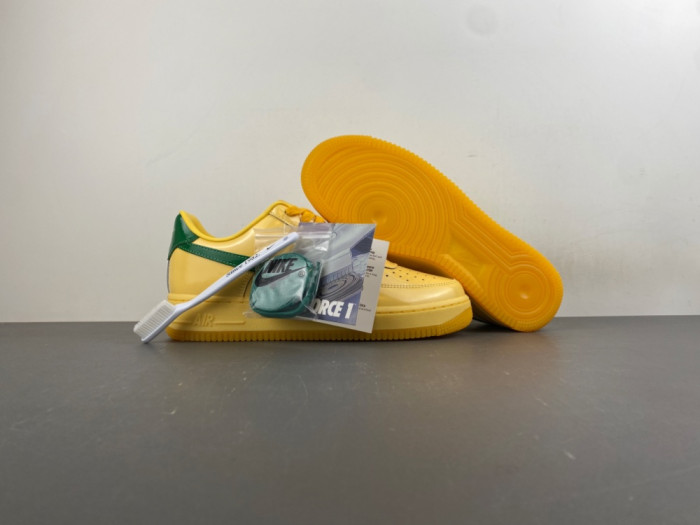 Nike Air Force 1 Low Patent Leather Topaz Gold IO4489-700