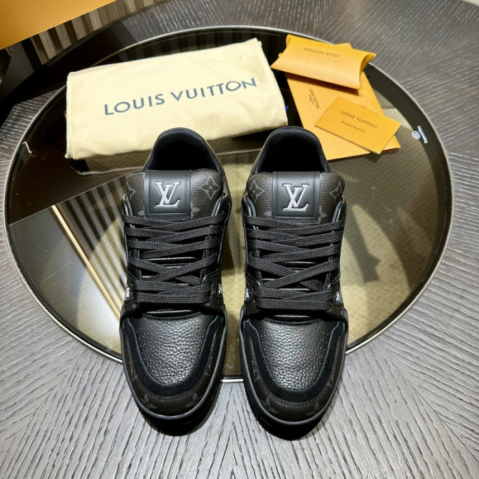 LV snekaers L0000436