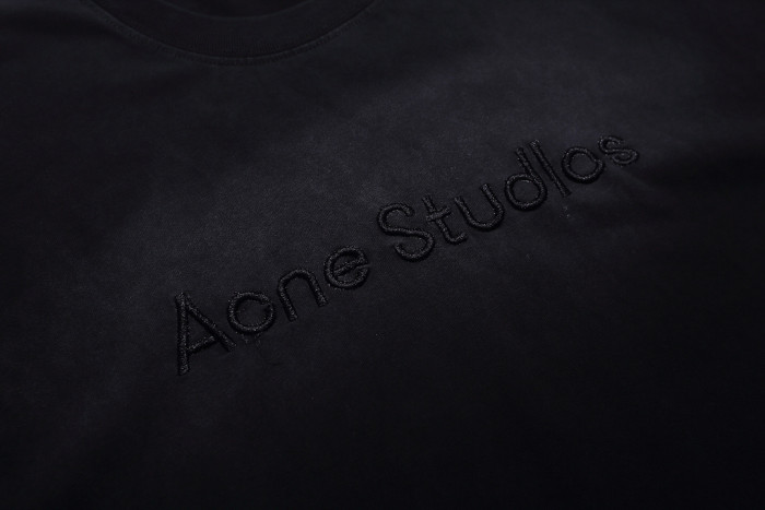 Acne Studios AS09