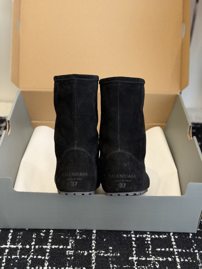 Ba1en*iaga boots 80000287