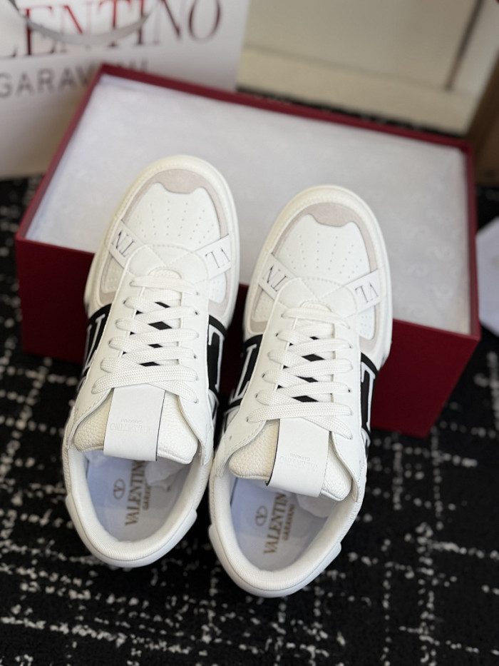 Va1e*ntin0 SNEAKERS VT058