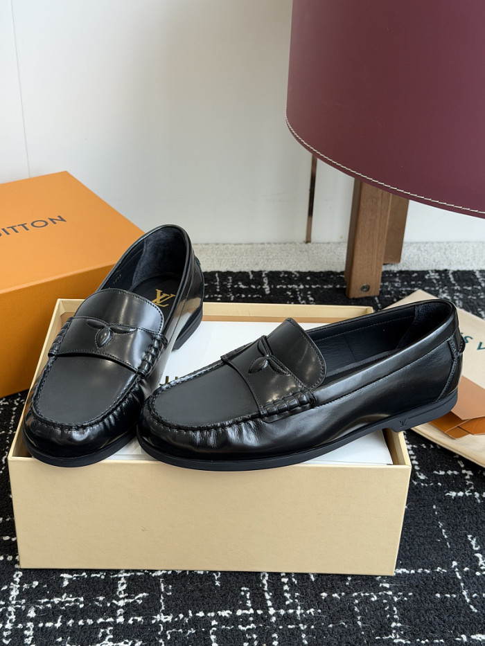 LV LOAFERS L0000845