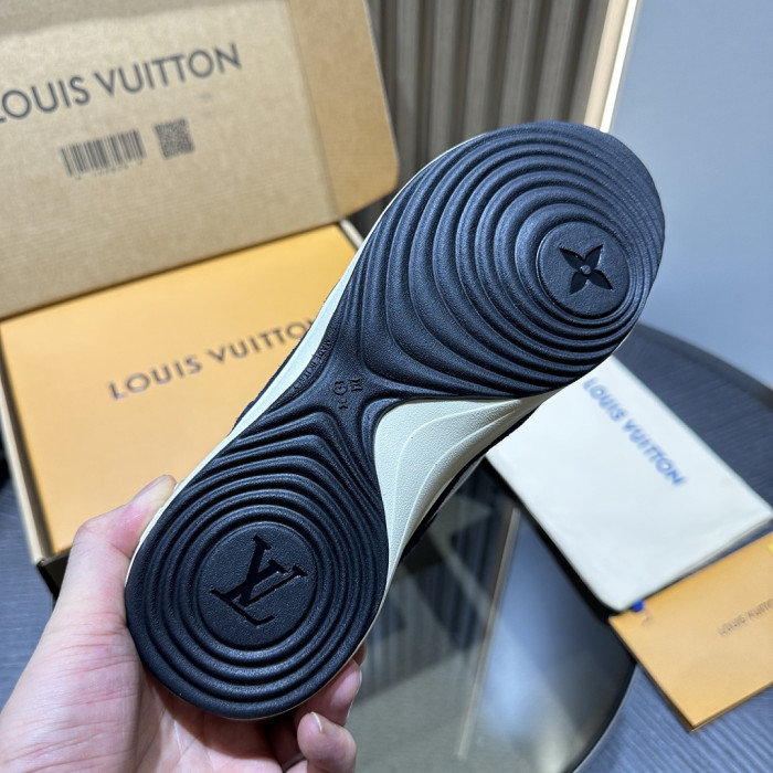 LV snekaers L0000895