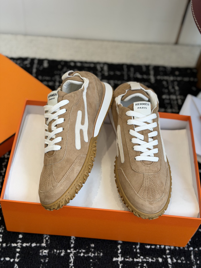 H**me5 sneakers HM116