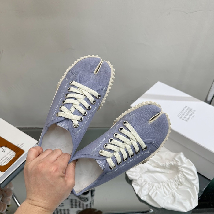 Ma1s0n Marg*e1a CALFSKIN S57WS0370