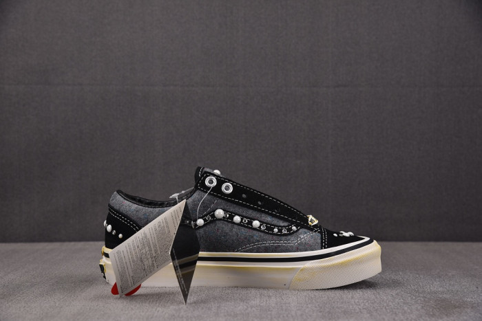 Vans LX Old Skool 36 Pearlized VN000SEDVBR