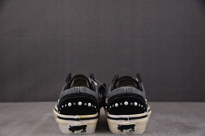 Vans LX Old Skool 36 Pearlized VN000SEDVBR