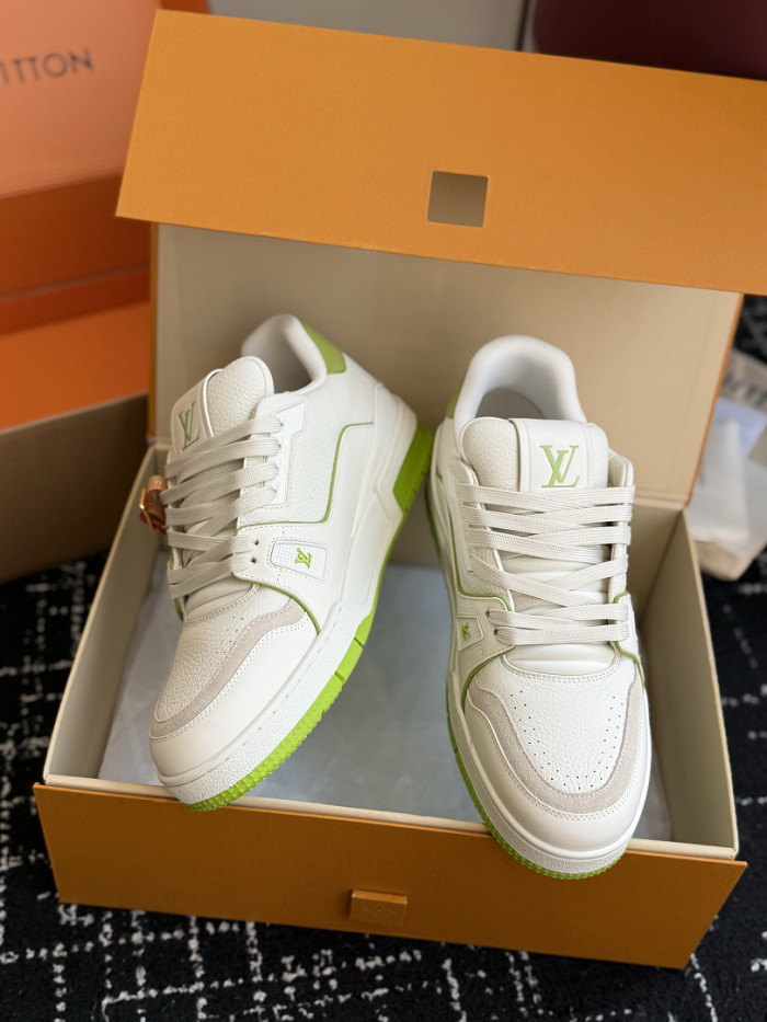 LV snekaers L0000884