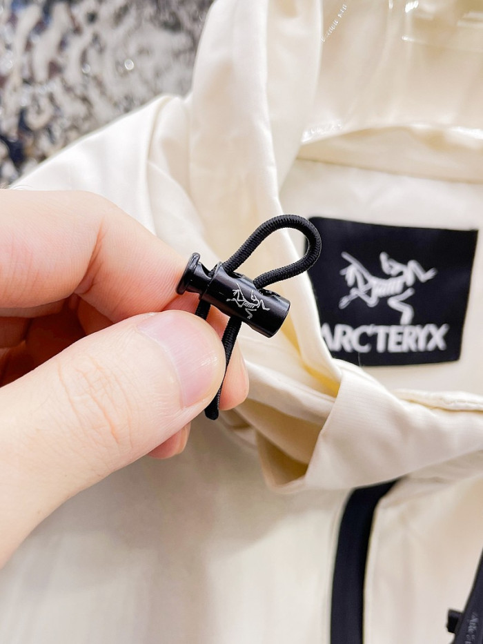 ARCTERYX JACKET AX16