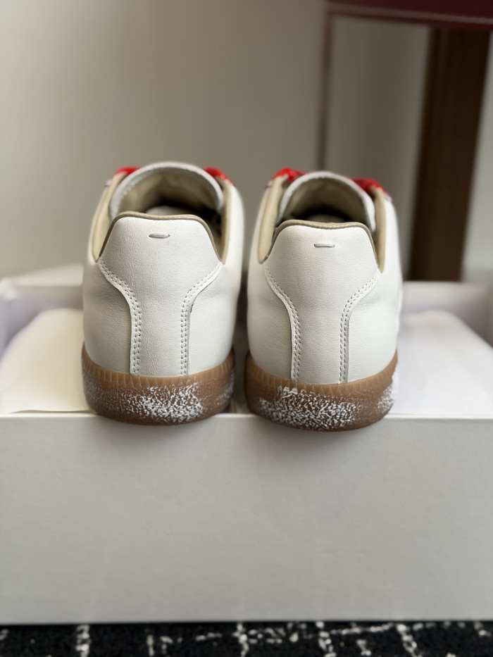 Ma1s0n Marg*e1a CALFSKIN S57WS0385