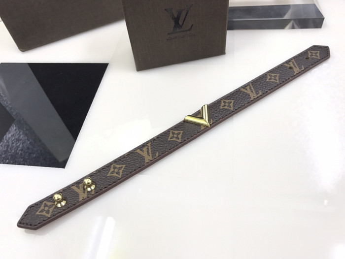 L&V BRACELET LVB02