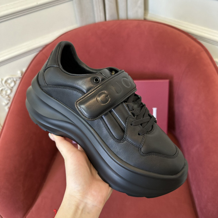 G*u*i* sneaker gc139