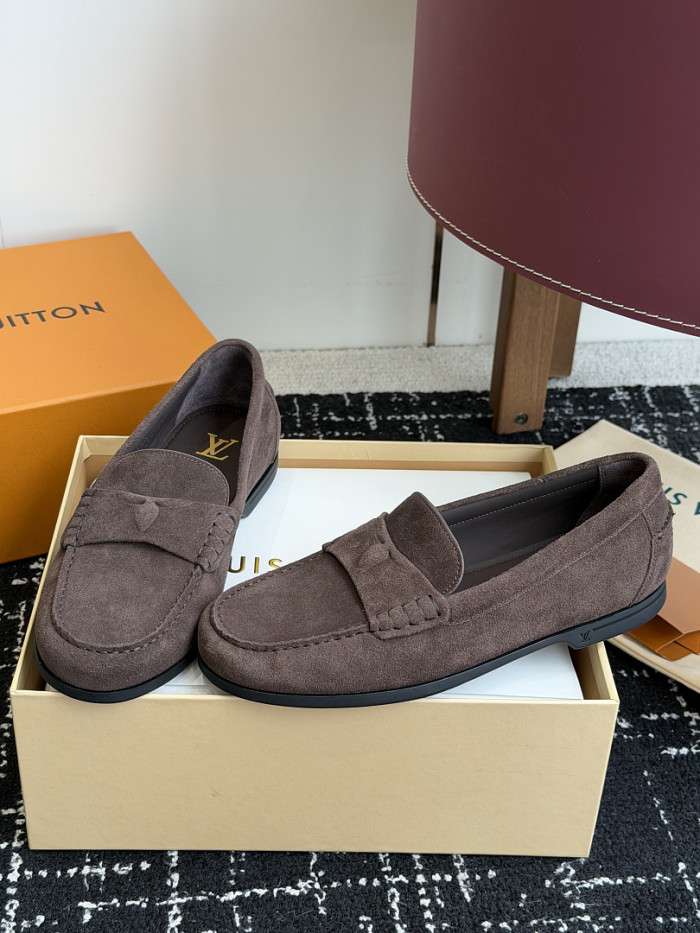 LV LOAFERS L0000844
