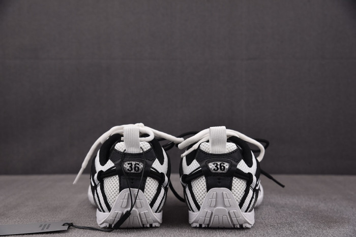 Ba1en*iaga Radar sneaker WSTE0 9010
