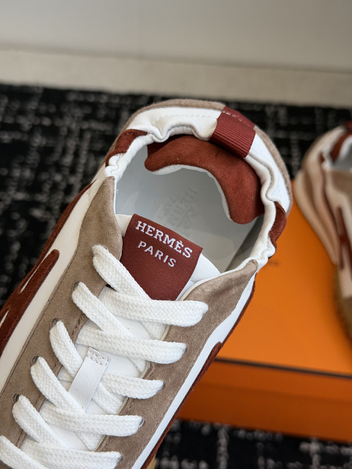 H**me5 sneakers HM113