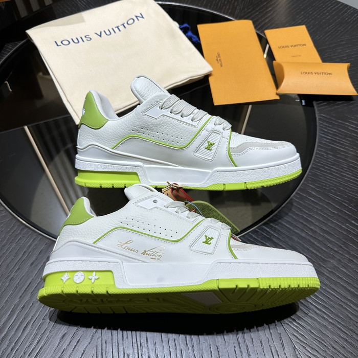 LV sneakers L0000861