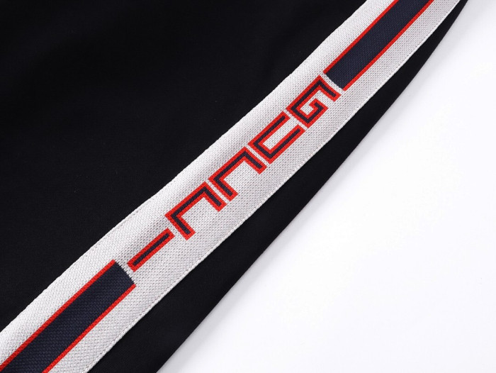 Gv*c1 PANTS GH38