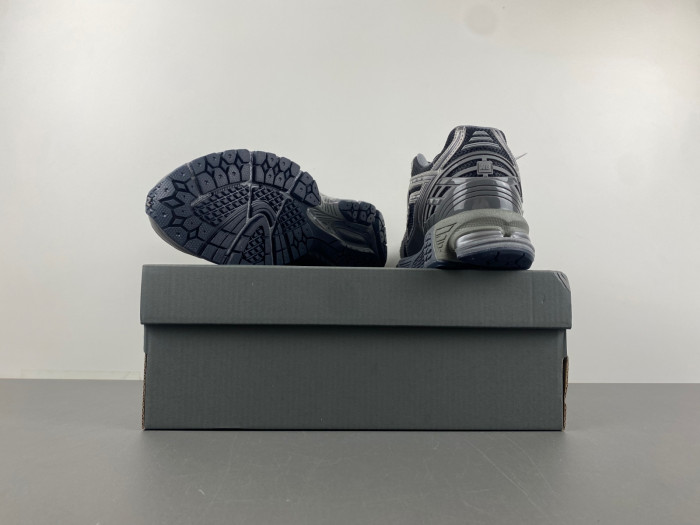 New Balance 1906R Phantom Dark Grey M1906RES