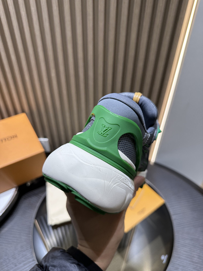 LV snekaers L0000708