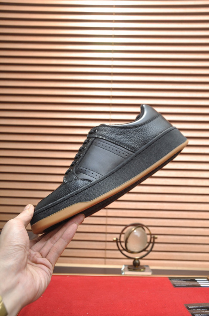 Y51 sneakers YS019