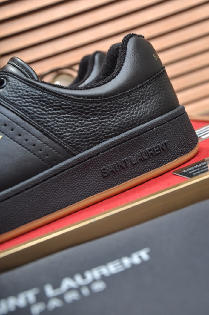 Y51 sneakers YS019