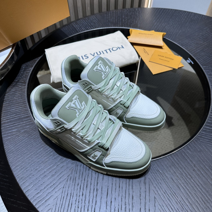 LV snekaers L0000435