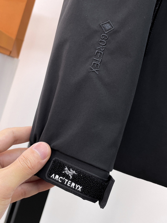ARCTERYX JACKET AX19