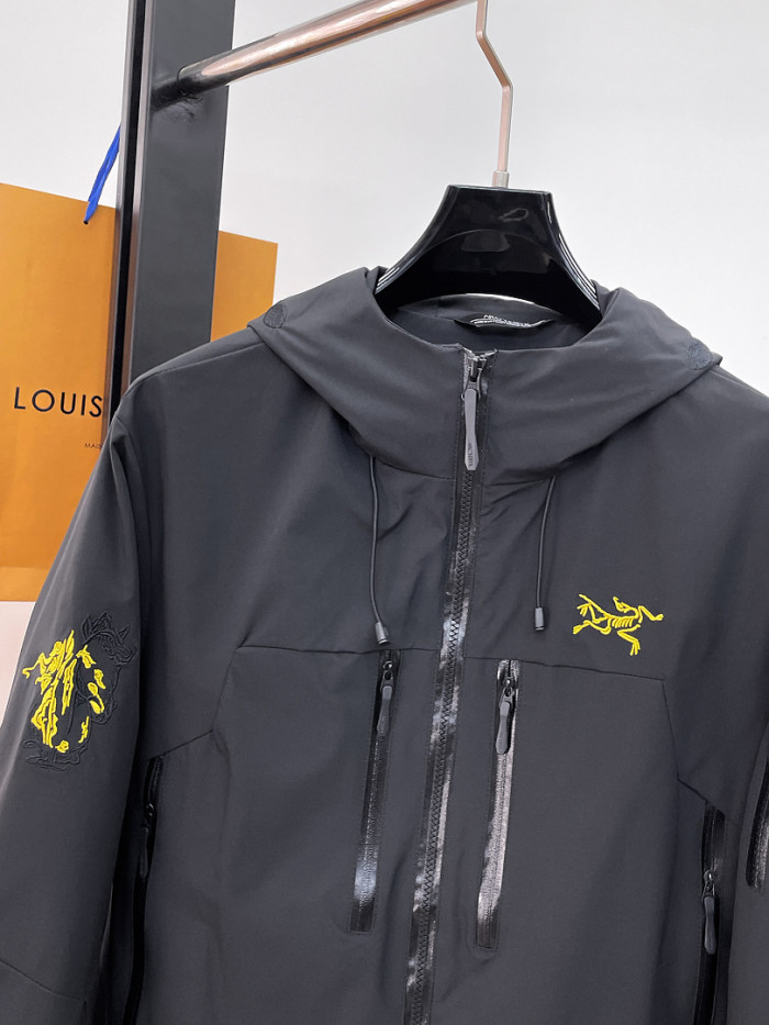 ARCTERYX JACKET AX19