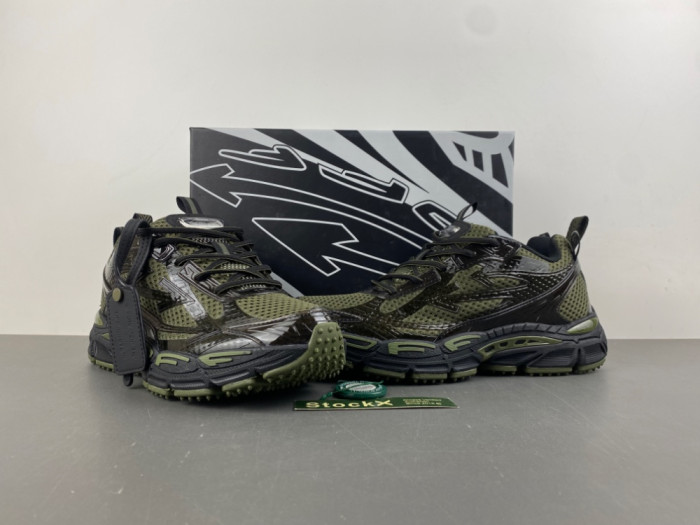 Off-White Be right back OWIA289F47