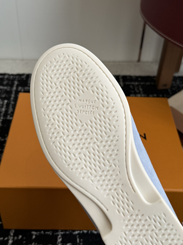 LV LOAFERS L0000841