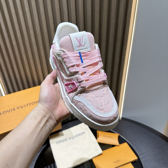 LV snekaers L0000828
