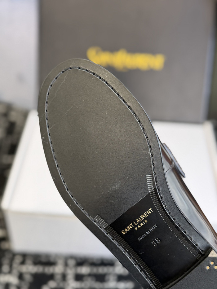 Y51 loafers YS035