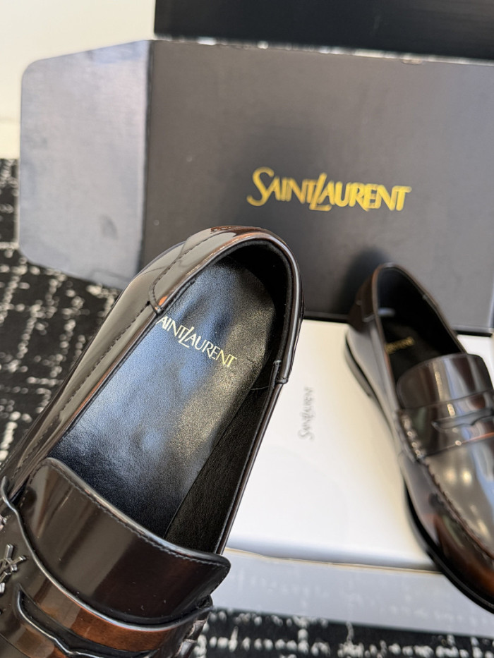 Y51 loafers YS035