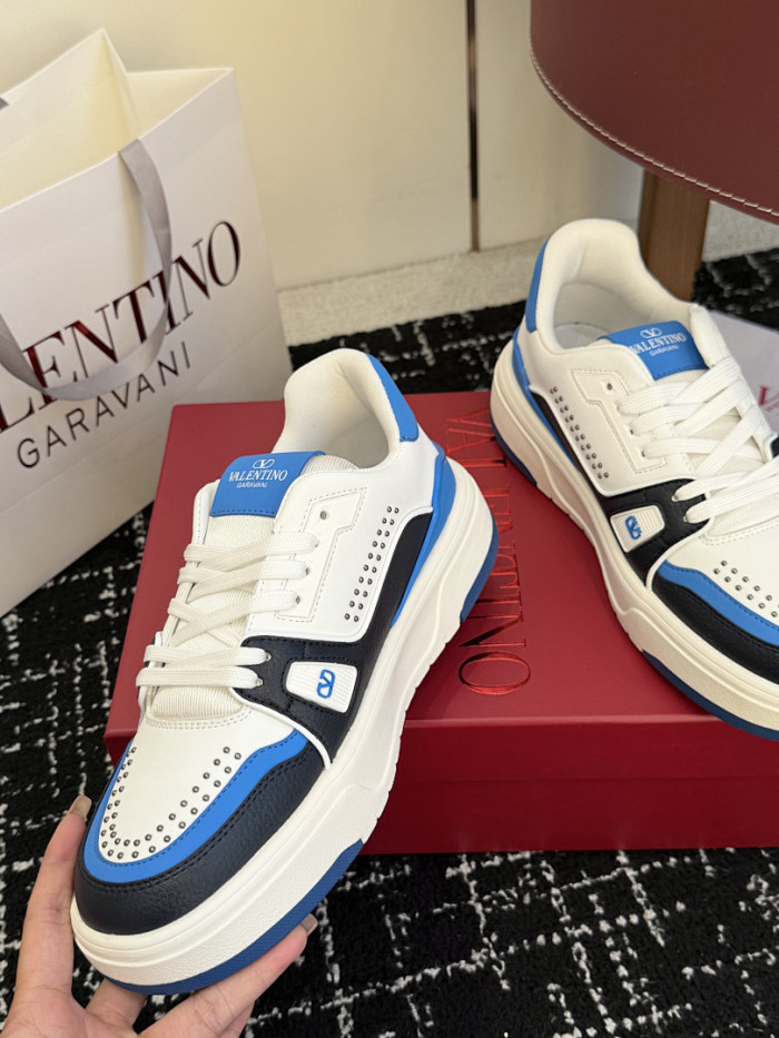 Va1e*ntin0 SNEAKERS VT051