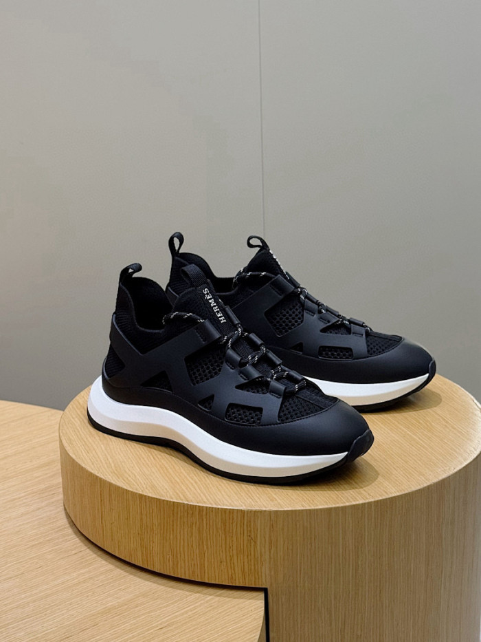 H**me5 sneakers HM108