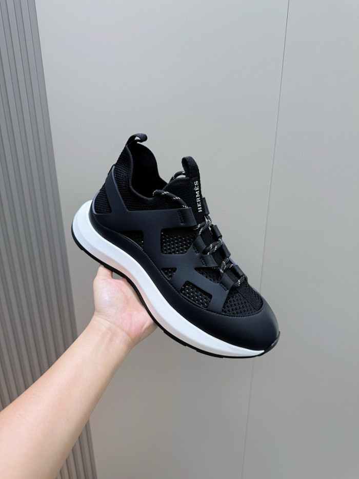 H**me5 sneakers HM108