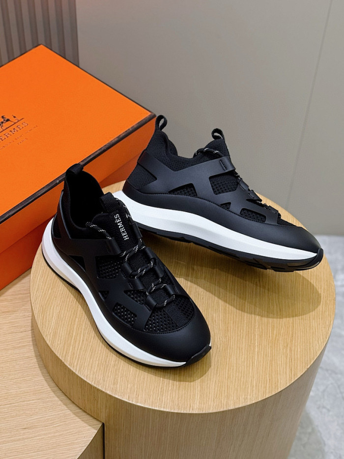 H**me5 sneakers HM108