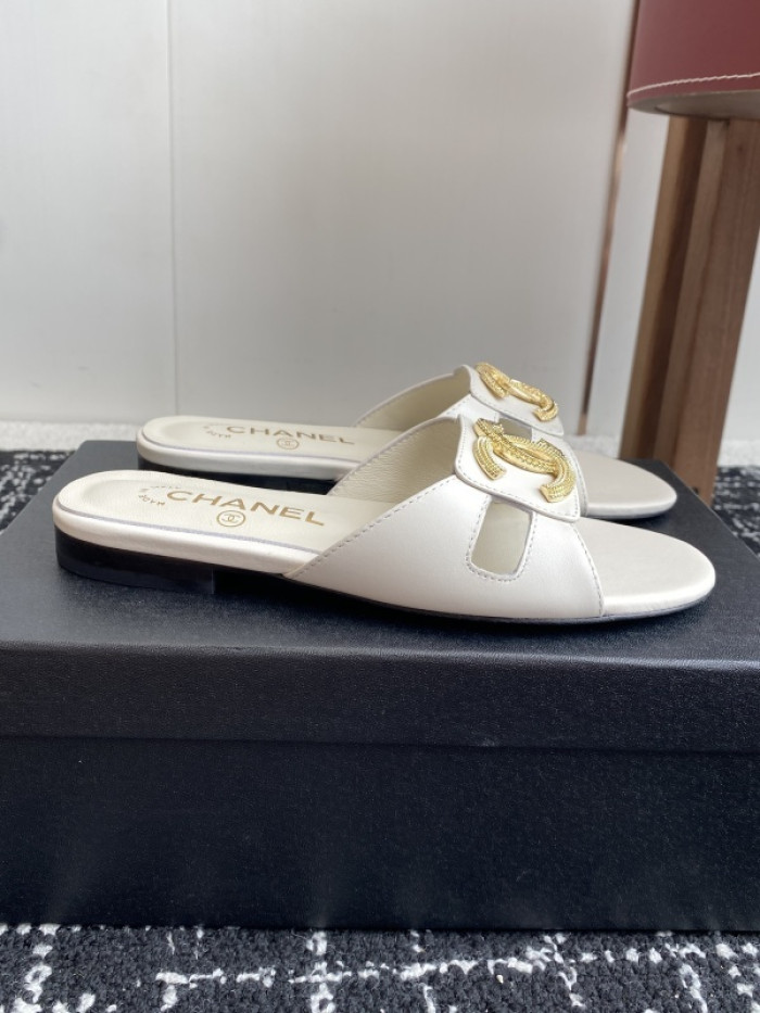 Chane* Sandal CS38