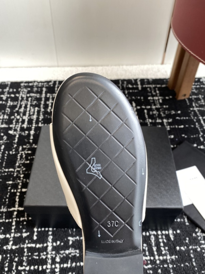 Chane* Sandal CS38