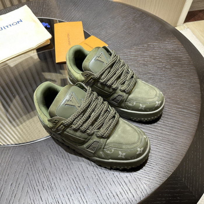 LV snekaers L0000544